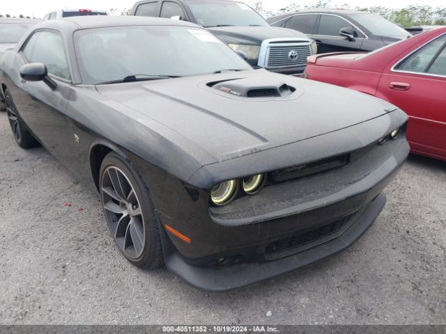 2C3CDZFJ6GH279258 Dodge Challenger 392 Hemi Scat Pack Shaker