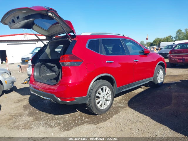Nissan ROGUE SV 2017 JN8AT2MV3HW272391 Image 4