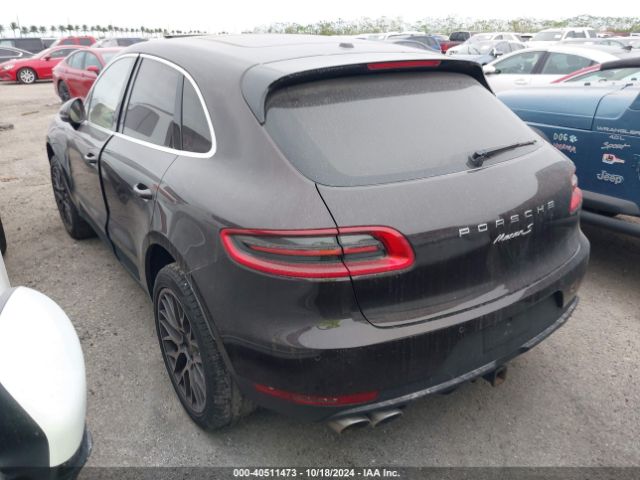 2016 PORSCHE MACAN WP1AB2A58GLB55715 Photo 2