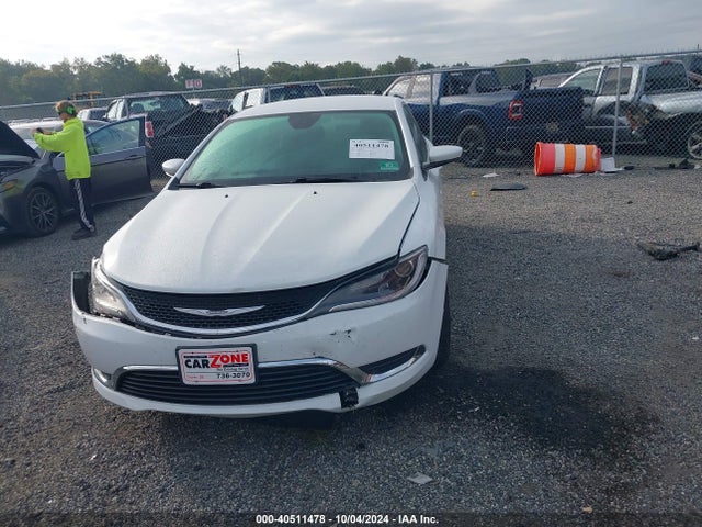 Chrysler 200 Limited Platinum 2016 1C3CCCAB5GN193740 Image 12