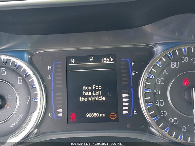 Chrysler 200 Limited Platinum 2016 1C3CCCAB5GN193740 Image 15