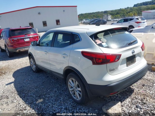 JN1BJ1CR0HW139515 Nissan Rogue Sport S