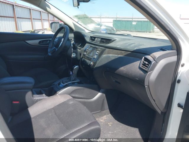 JN1BJ1CR0HW139515 Nissan Rogue Sport S