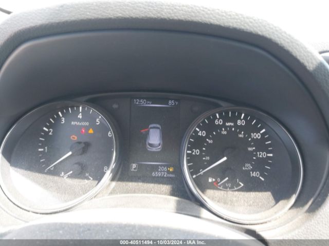 JN1BJ1CR0HW139515 Nissan Rogue Sport S