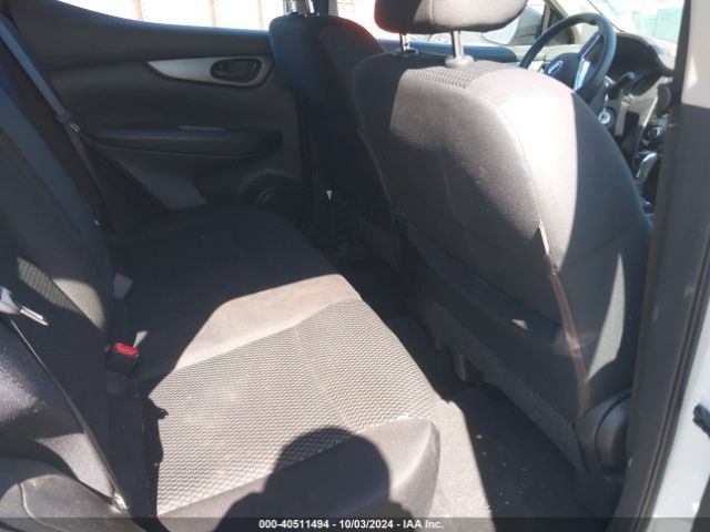 JN1BJ1CR0HW139515 Nissan Rogue Sport S