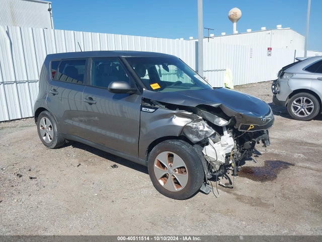 KIA Soul 2016 KNDJN2A2XG7281677 Image 1