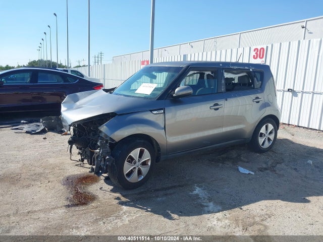 KIA Soul 2016 KNDJN2A2XG7281677 Image 2