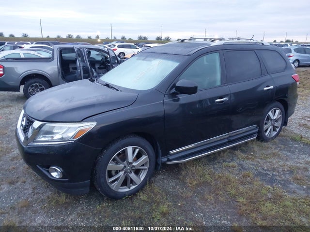 Nissan Pathfinder Platinum 2015 5N1AR2MN2FC602512 Image 2