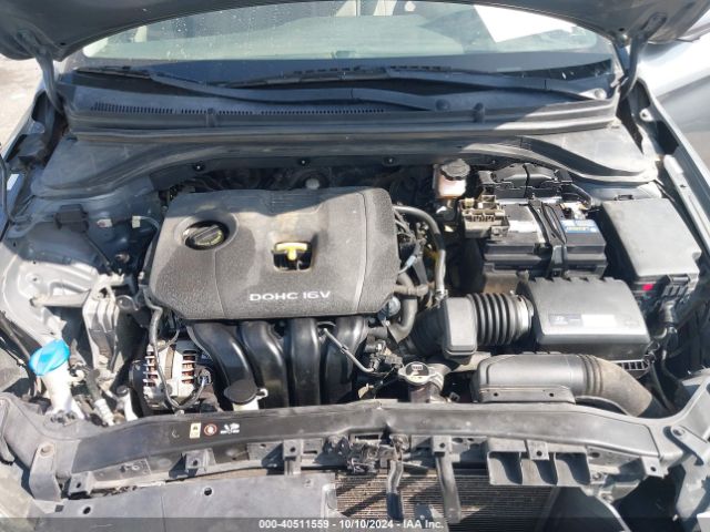 KMHD74LF3HU152407 Hyundai ELANTRA SE