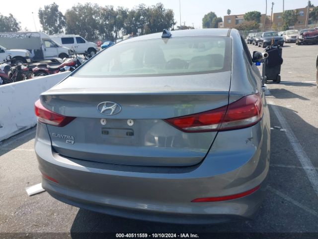 KMHD74LF3HU152407 Hyundai ELANTRA SE
