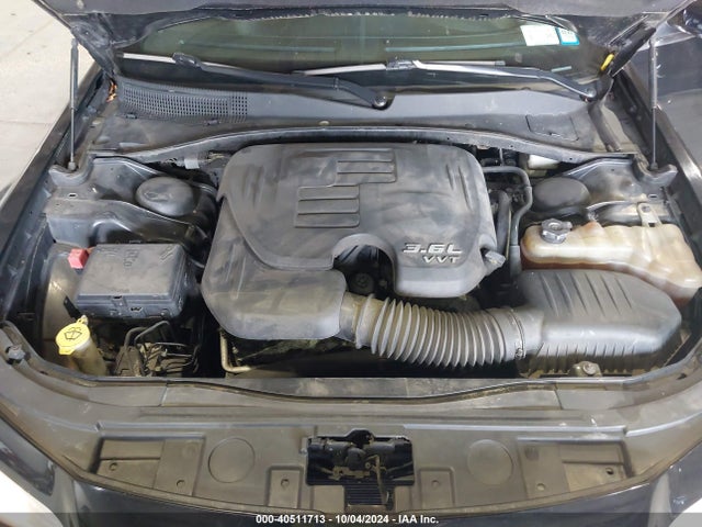 Chrysler 300 2014 2C3CCARG6EH139129 Image 10