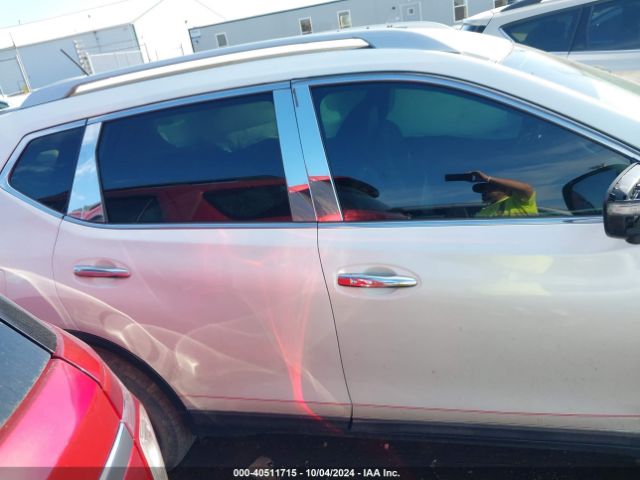 5N1AT2MV9FC787465 Nissan Rogue Sl