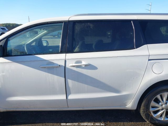 KNDMB5C16G6103511 KIA SEDONA LX