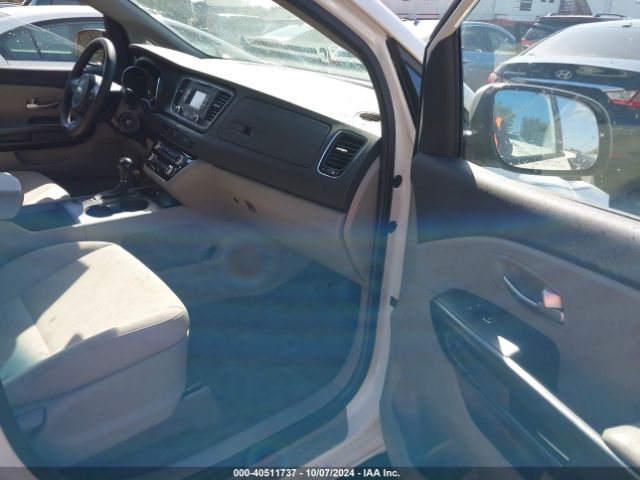 KNDMB5C16G6103511 KIA SEDONA LX
