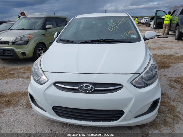 KMHCT5AE6GU275561 Hyundai ACCENT SE