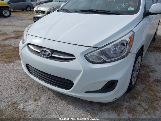 KMHCT5AE6GU275561 Hyundai ACCENT SE
