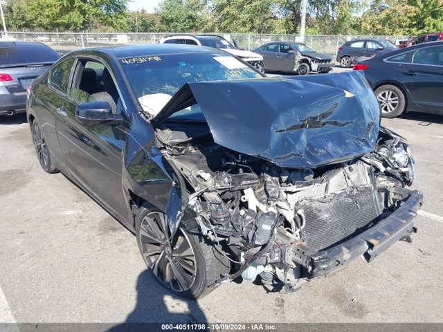 Honda ACCORD EX 2017 1HGCT1B77HA005143 Image 1