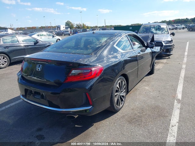 Honda ACCORD EX 2017 1HGCT1B77HA005143 Image 4