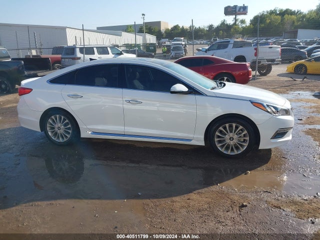Hyundai Sonata Limited 2015 5NPE34AF4FH010629 Image 13