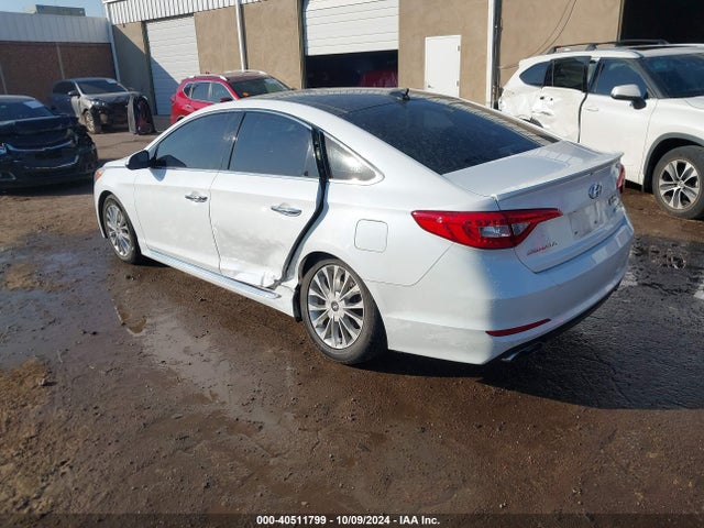 Hyundai Sonata Limited 2015 5NPE34AF4FH010629 Image 3