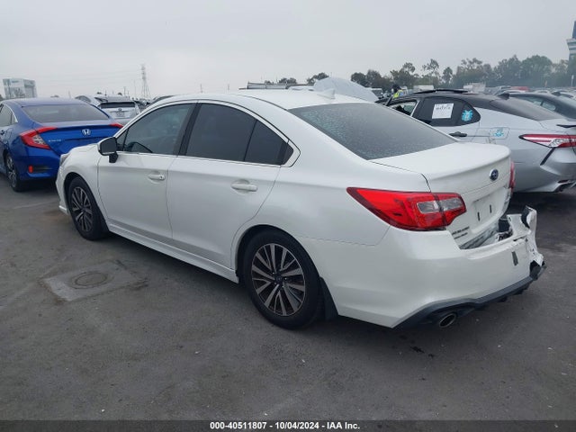 4S3BNAC61J3041365 Subaru Legacy 2.5i Premium