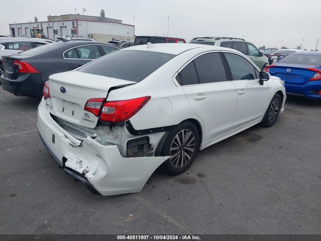 4S3BNAC61J3041365 Subaru Legacy 2.5i Premium
