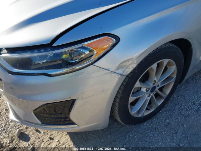 3FA6P0MU3KR262381 Ford Fusion Hybrid Sel