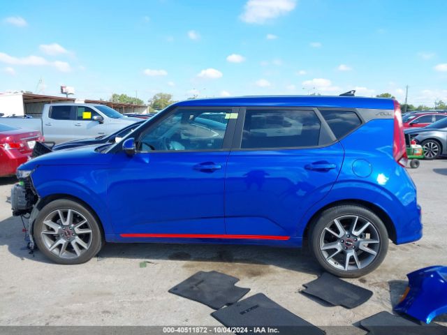 KNDJ63AU8N7825904 KIA Soul Gt-line
