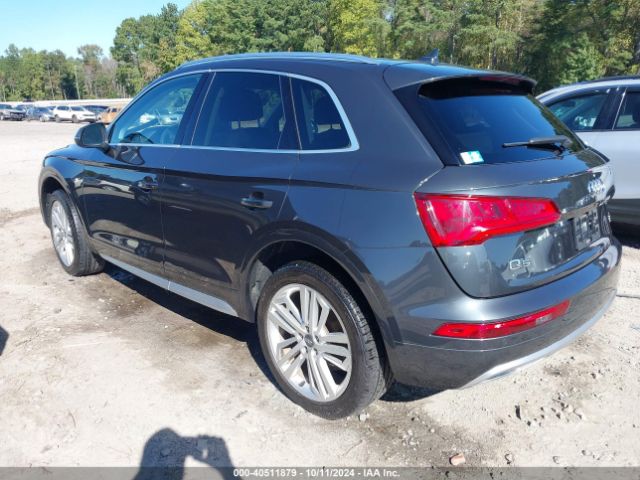 WA1BNAFY1J2019279 Audi Q5 2.0t Premium/2.0t Tech Premium