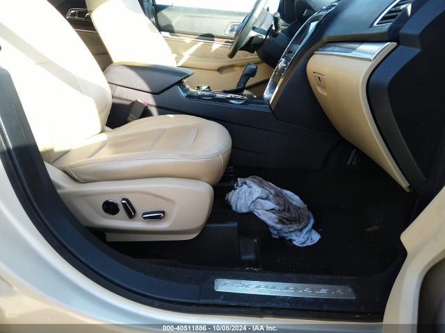 1FM5K8FH9HGD77744 Ford Explorer Limited