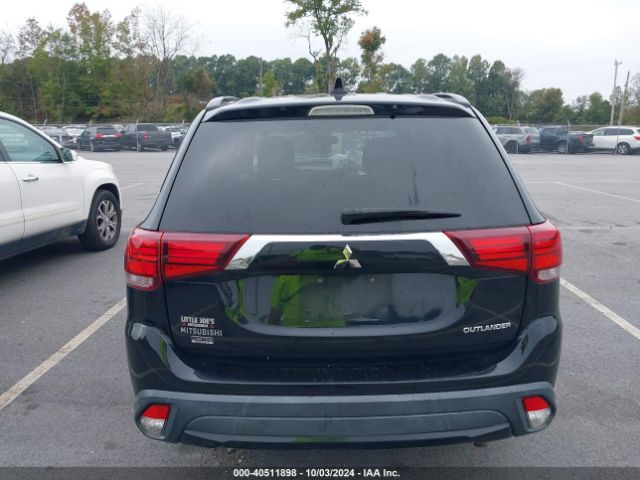 JA4AD3A38JZ030924 Mitsubishi Outlander Le