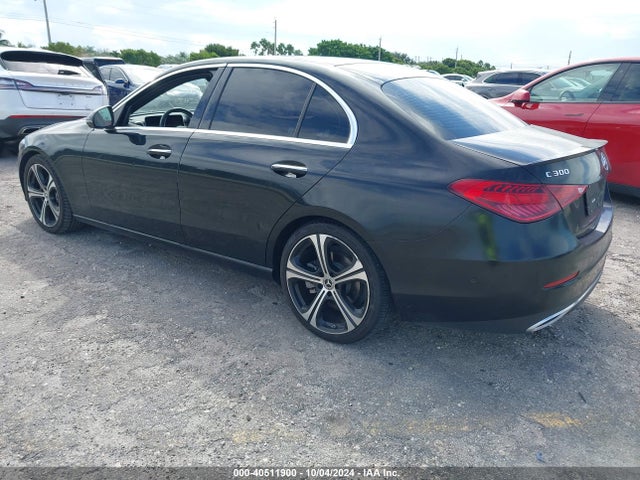 W1KAF4GB8NR020846 Mercedes-Benz C 300 Sedan