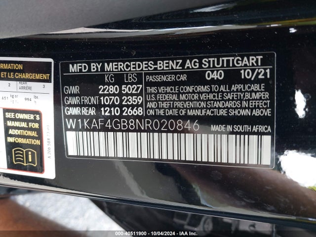 W1KAF4GB8NR020846 Mercedes-Benz C 300 Sedan