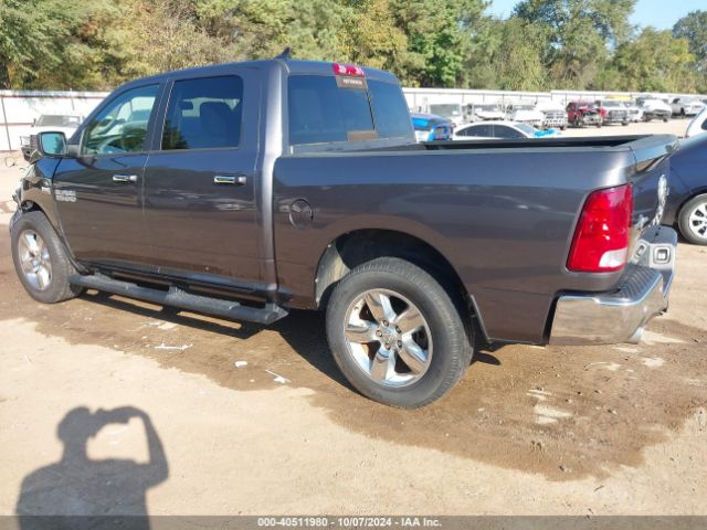 1C6RR7LT3HS565667 RAM 1500 Lone Star  4x4 5'7 Box