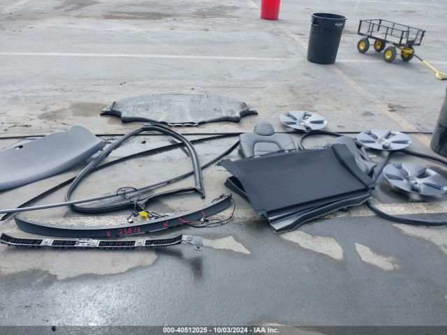 5YJ3E1EA1NF360716 Tesla Model 3 Rear-wheel Drive