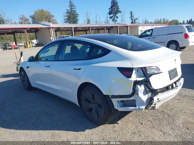 2023 TESLA MODEL 3 5YJ3E1EA4PF577499 Photo 2