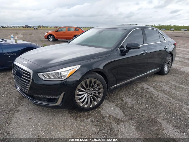 Genesis G90 2017 KMHG34JAXHU032426 Image 2