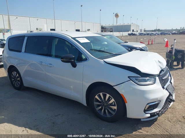 2C4RC1S79RR123667 Chrysler Pacifica Hybrid Select