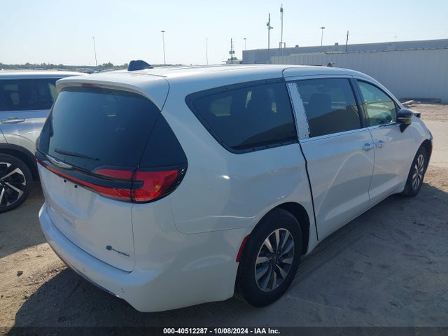 2C4RC1S79RR123667 Chrysler Pacifica Hybrid Select