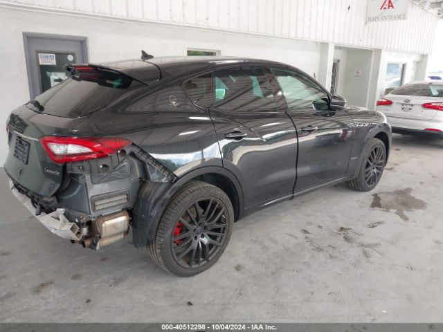 ZN661XUS5KX321388 Maserati Levante Gransport