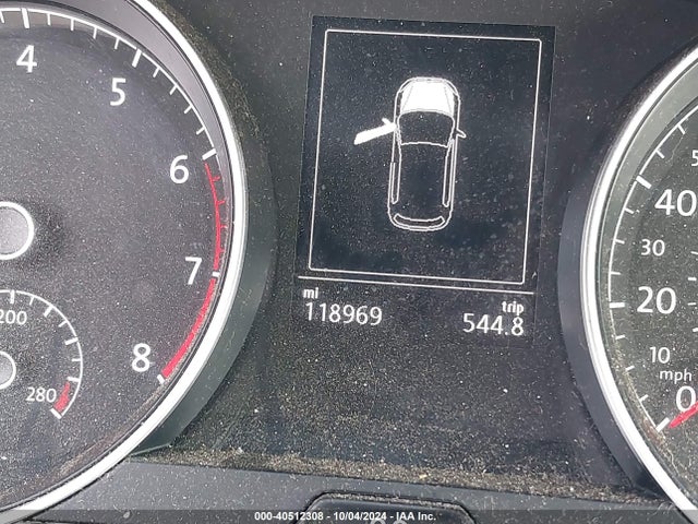 3VW217AUXFM011669 Volkswagen Golf Tsi S 4-door