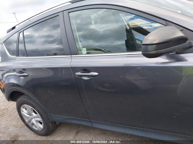 Toyota RAV4 LE 2015 JTMBFREV8FJ037977 Image 13