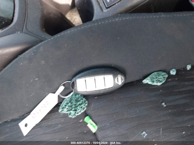 5N1AT2MV3HC897348 Nissan ROGUE SV