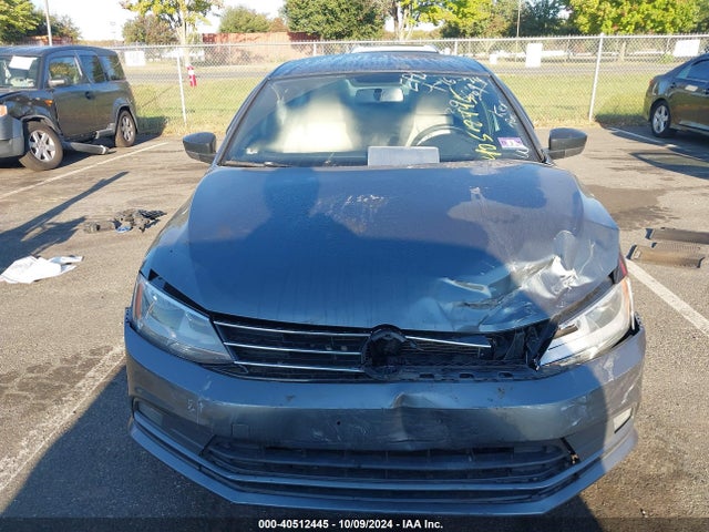 3VWD17AJ0GM395669 Volkswagen Jetta 1.8t Sport