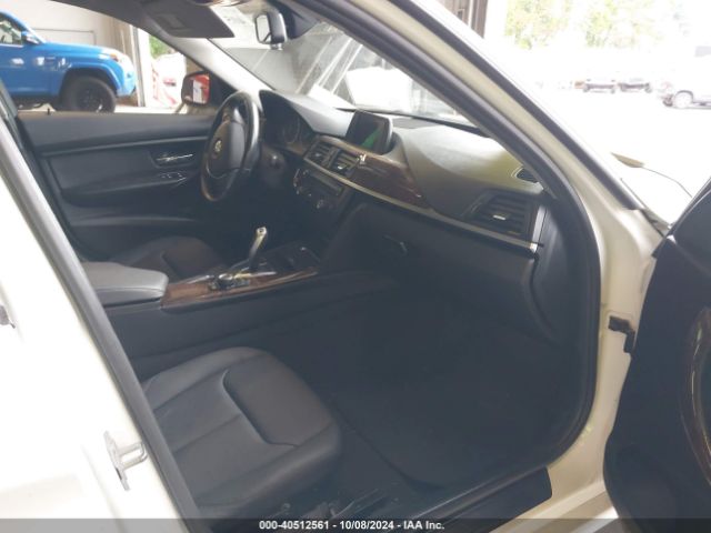 WBA3C1C59FP853298 BMW 328I