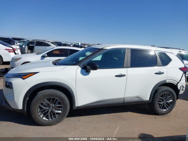 5N1BT3AA7PC900200 Nissan Rogue S Fwd