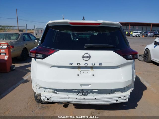 5N1BT3AA7PC900200 Nissan Rogue S Fwd