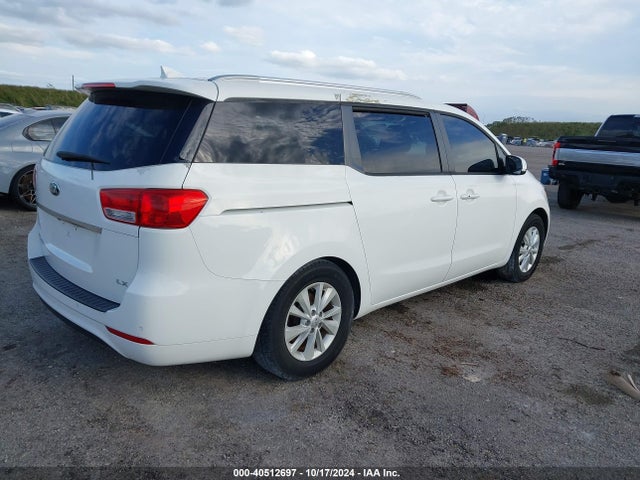 KIA SEDONA LX 2017 KNDMB5C1XH6284470 Image 4