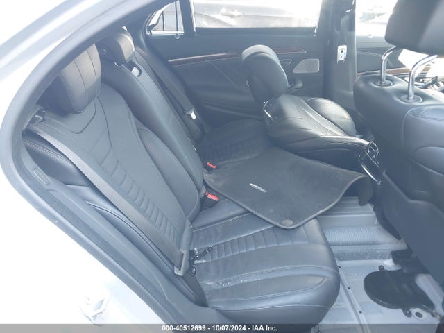 WDDUG8CB3EA009176 Mercedes-Benz S 550