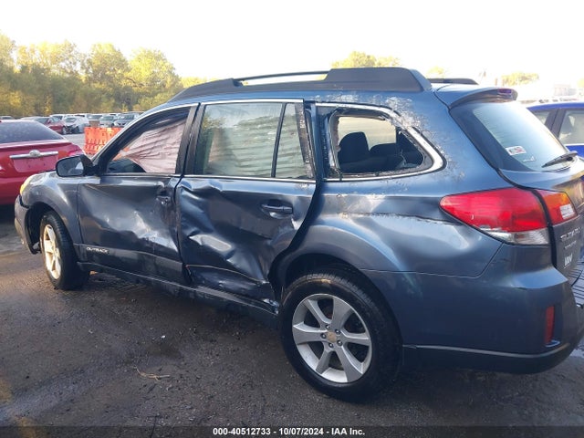4S4BRCACXE3243020 Subaru Outback 2.5i